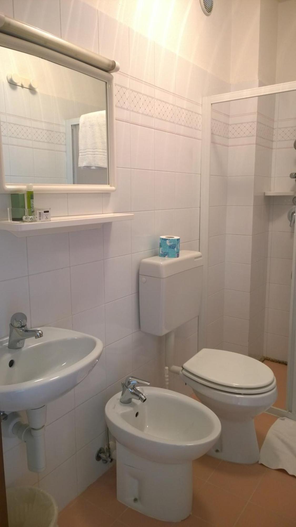 Hotel Gambrinus Lignano Sabbiadoro Chambre photo