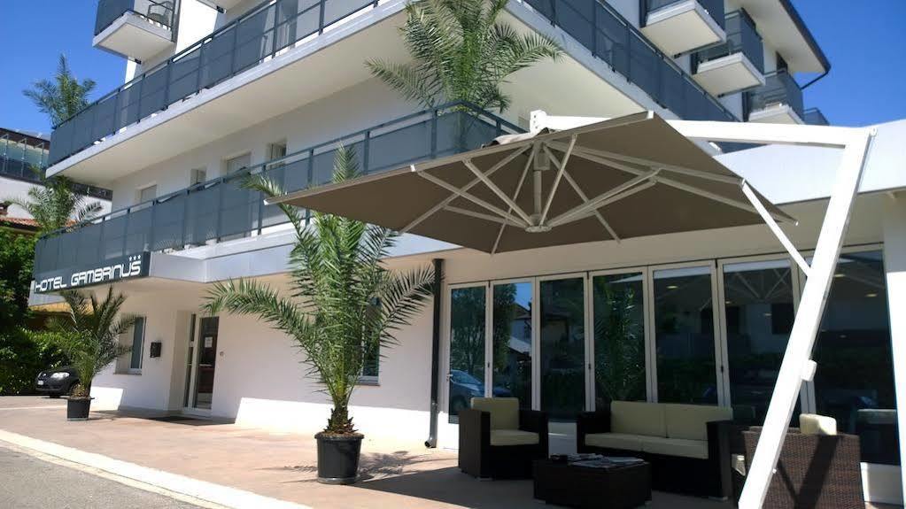 Hotel Gambrinus Lignano Sabbiadoro Extérieur photo